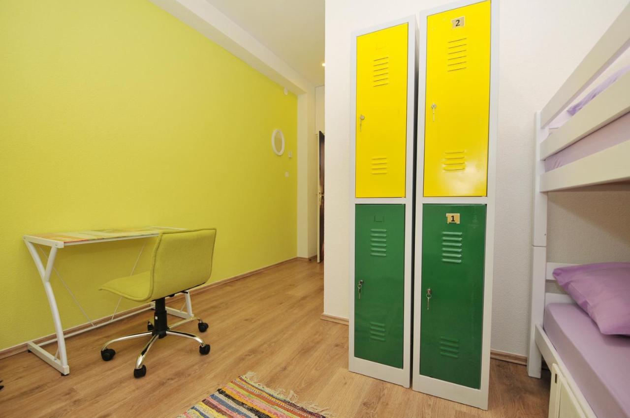 Oasis Hostel Split Extérieur photo