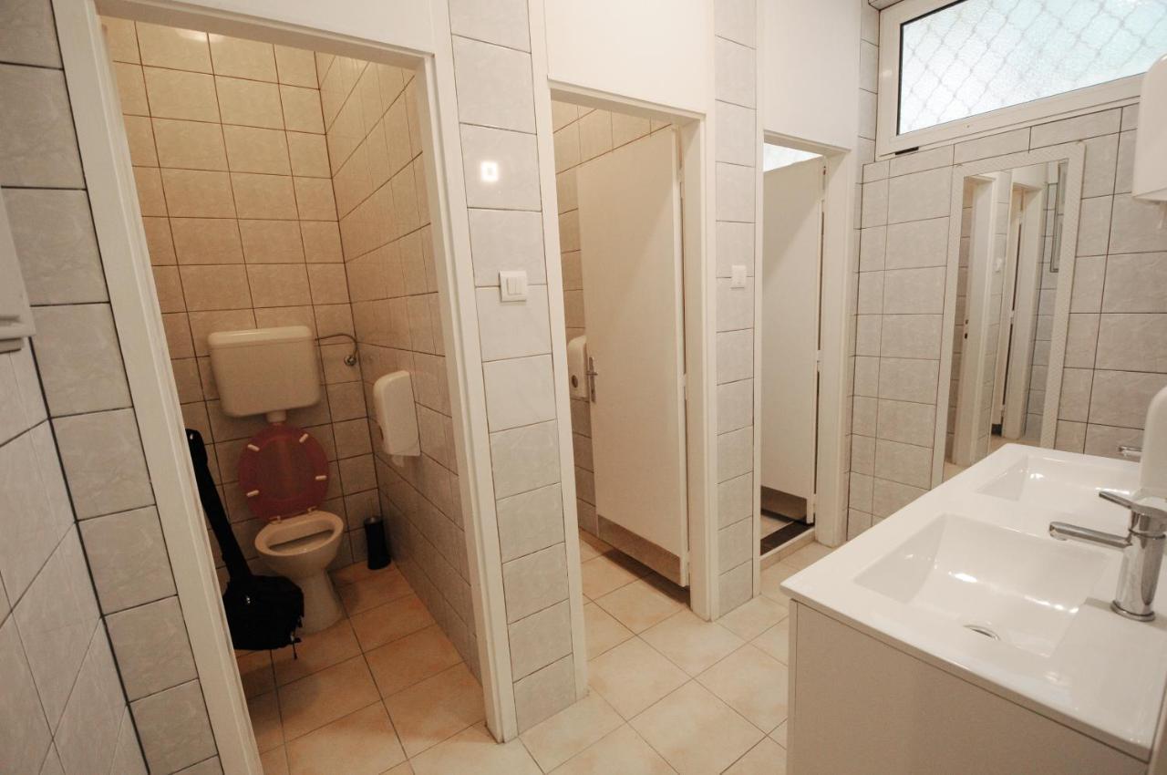 Oasis Hostel Split Extérieur photo