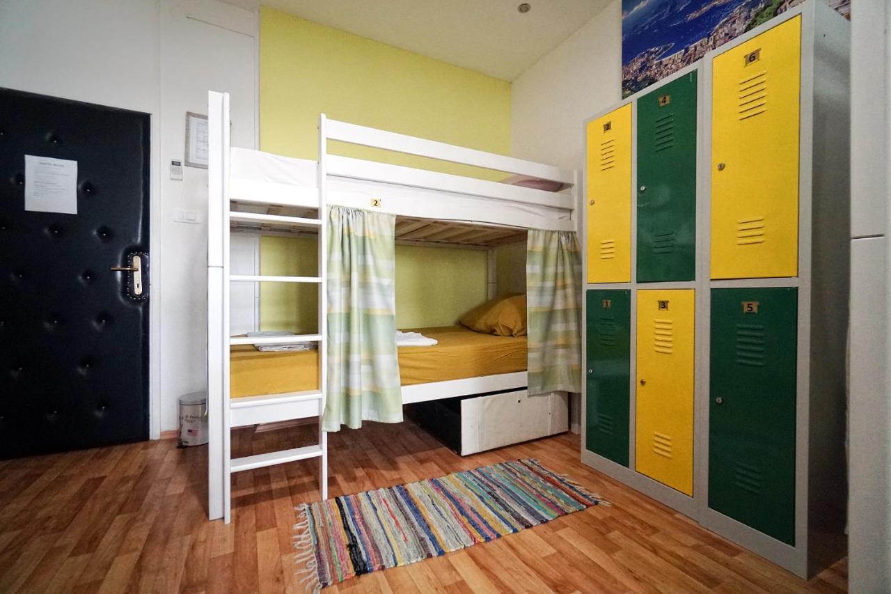 Oasis Hostel Split Extérieur photo