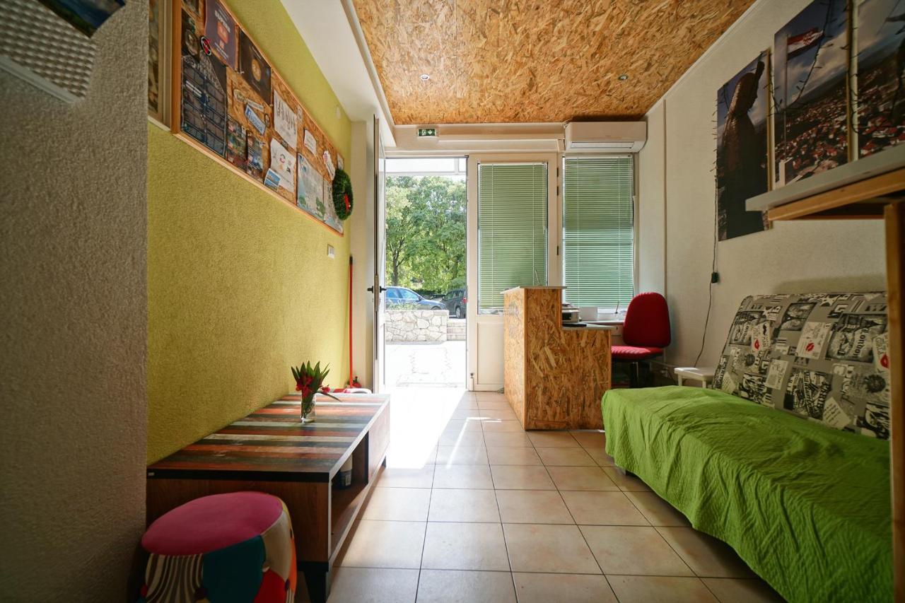 Oasis Hostel Split Extérieur photo