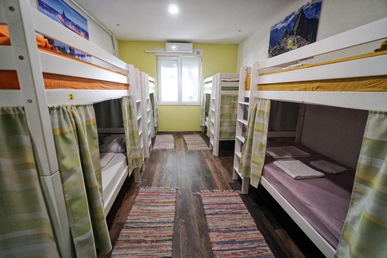 Oasis Hostel Split Extérieur photo
