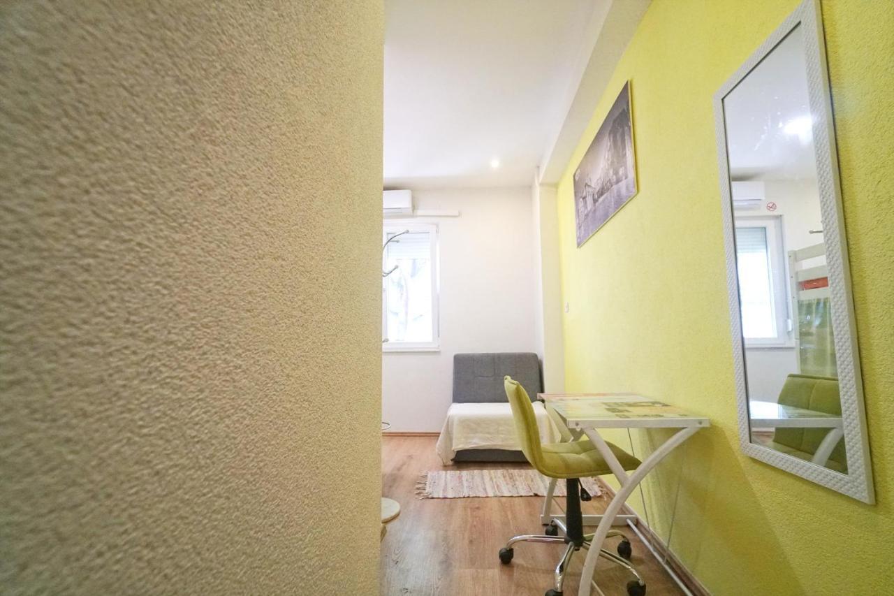 Oasis Hostel Split Extérieur photo